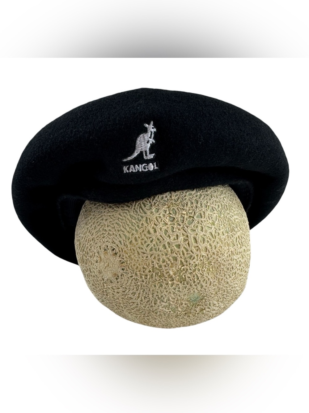 Mens KANGOL Wool Jax Beret In Black. New With Tags Medium Y2K 90s LL COOL J